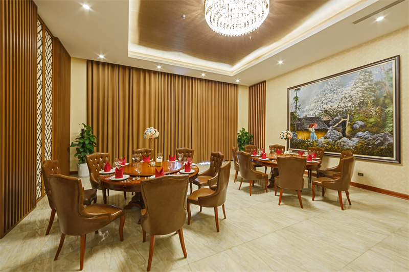 Phòng ăn VIP